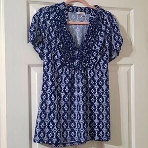 4 for $25 deals HALO BLOUSE USED GREAT CONDITION